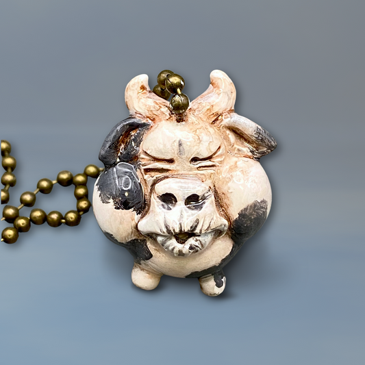 Cute old cow light pull pendant